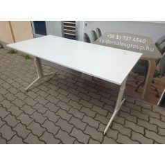 Fehér íróasztal kábelelvezetővel - 160x80 cm